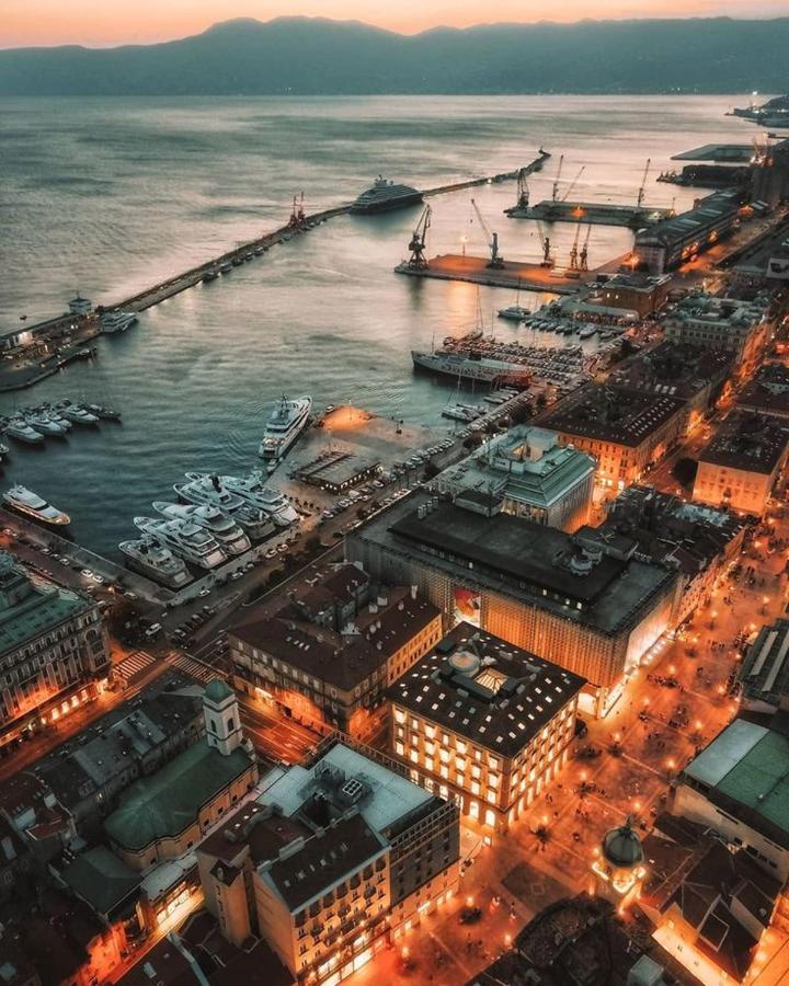 Misel Apartment Rijeka Bagian luar foto