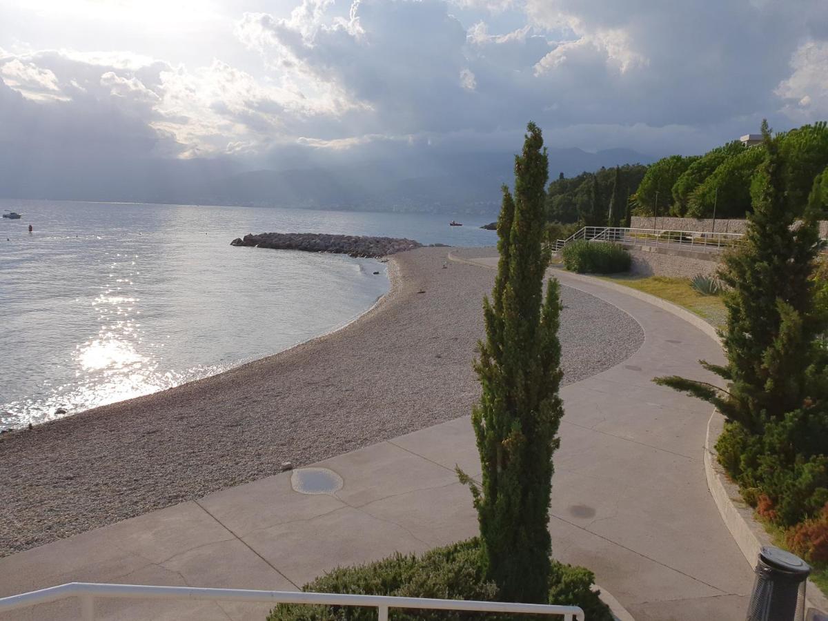 Misel Apartment Rijeka Bagian luar foto